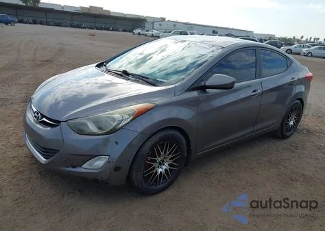 2013 Hyundai Elantra Gls from USA, damaged, VIN 5NPDH4AE3DH323737